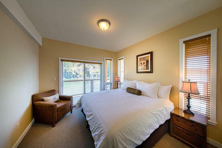 Gowlland Harbour Resort Heriot Bay Eksteriør billede